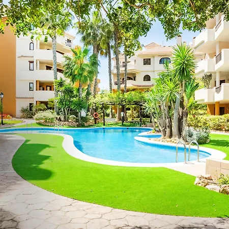 Boho, Punta Prima, Panorama Park,close To The 2 Beautiful Swimming Pools Lägenhet