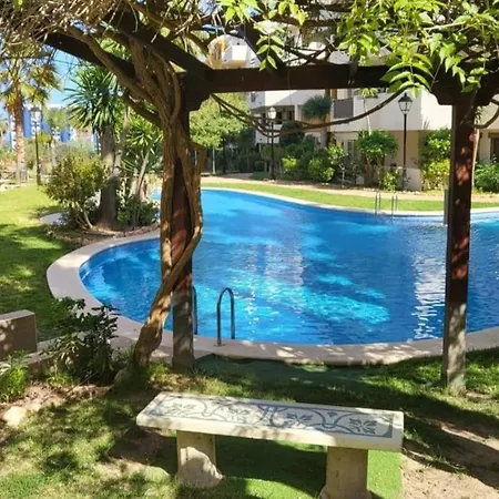 Boho, Punta Prima, Panorama Park,close To The 2 Beautiful Swimming Pools Punta Prima (Alicante)