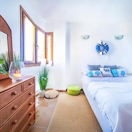 Boho, Punta Prima, Panorama Park,close To The 2 Beautiful Swimming Pools Punta Prima (Alicante)
