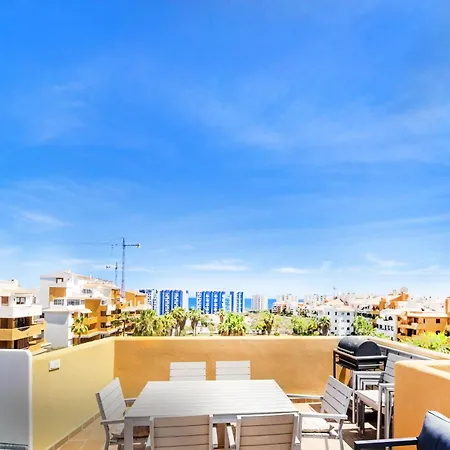 Boho, Punta Prima, Panorama Park,close To The 2 Beautiful Swimming Pools